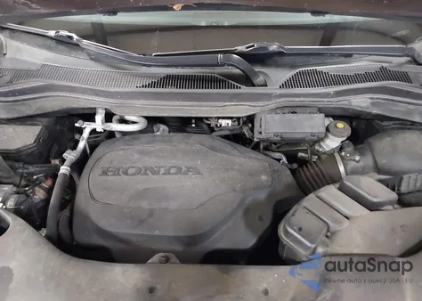 2021 Honda Passport Awd Elite z USA, uszkodzony, nr VIN 5FNYF8H05MB015573